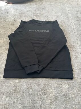 Karl Lagerfeld Men's Large Black Logo Crewneck Sweatshirt. NWT’s.